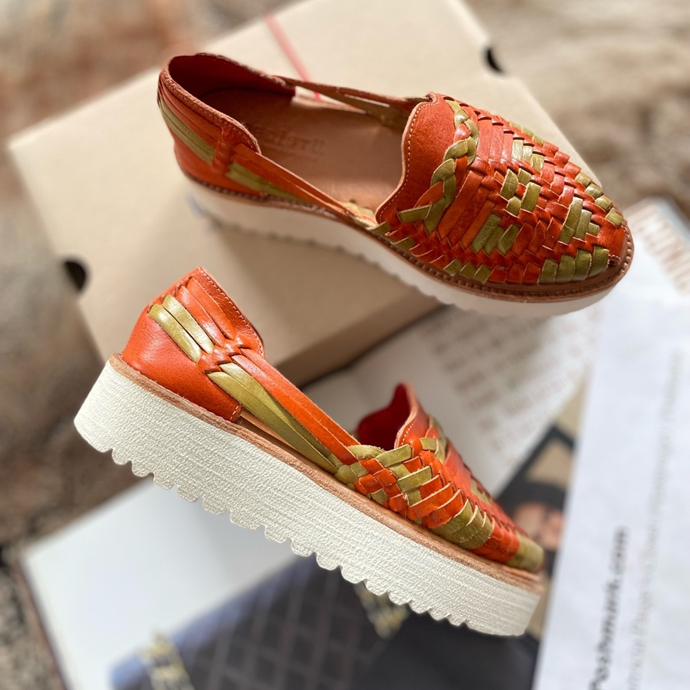 Bed|Stu Lizzie Rustic Huarache Sandals - Picture 3 of 12